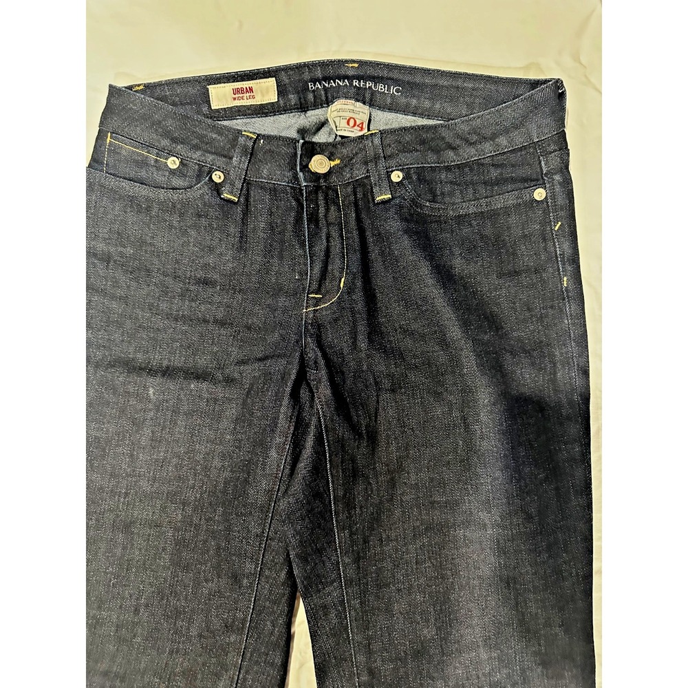 Banana Republic, womens jeans, urban wide leg, excellent pre owned cond., size 4